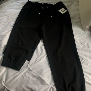Anne Klein slim crop dress pant